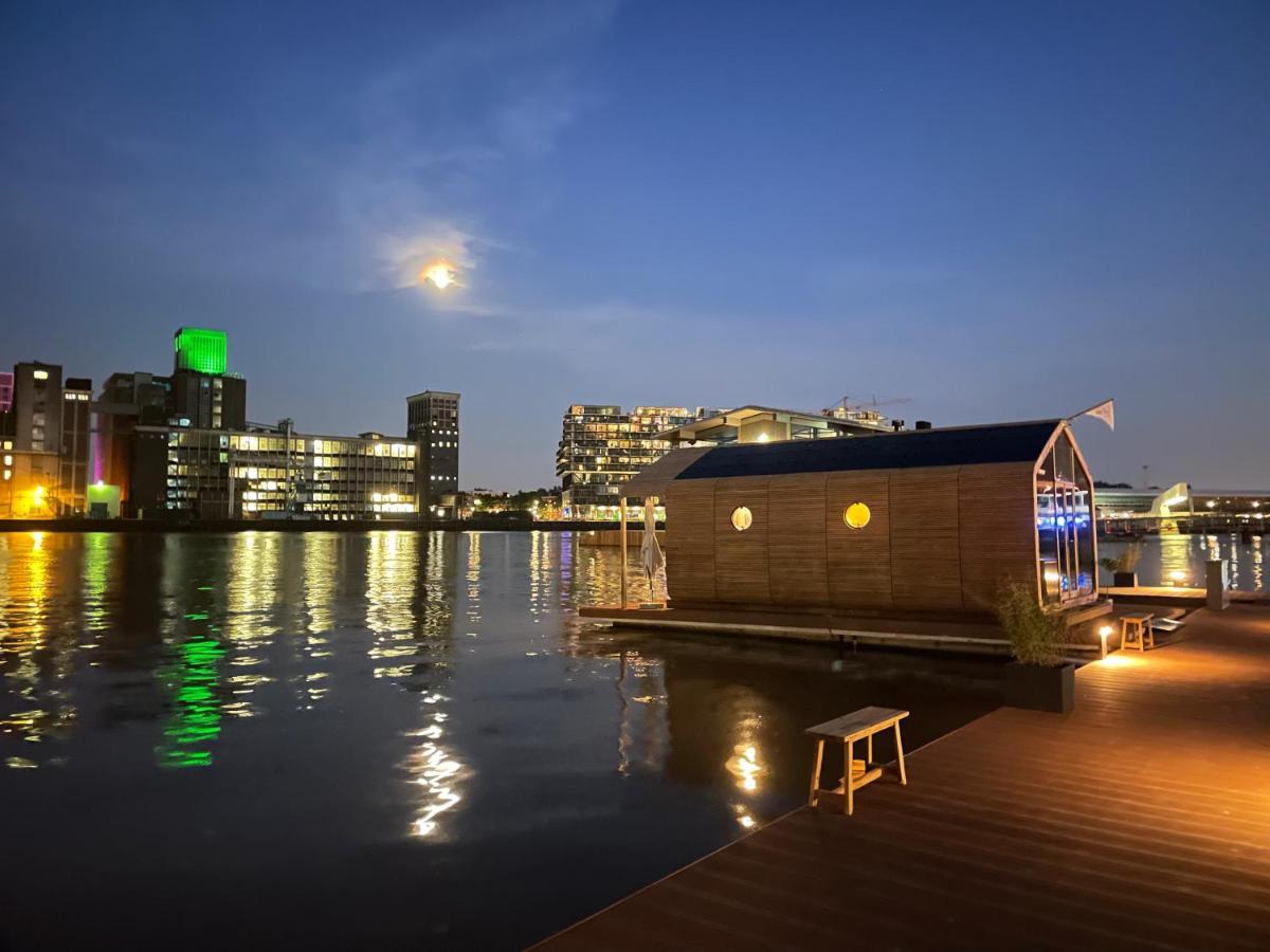 Wikkelboats At Floating Rotterdam Rijnhaven 빌라 외부 사진