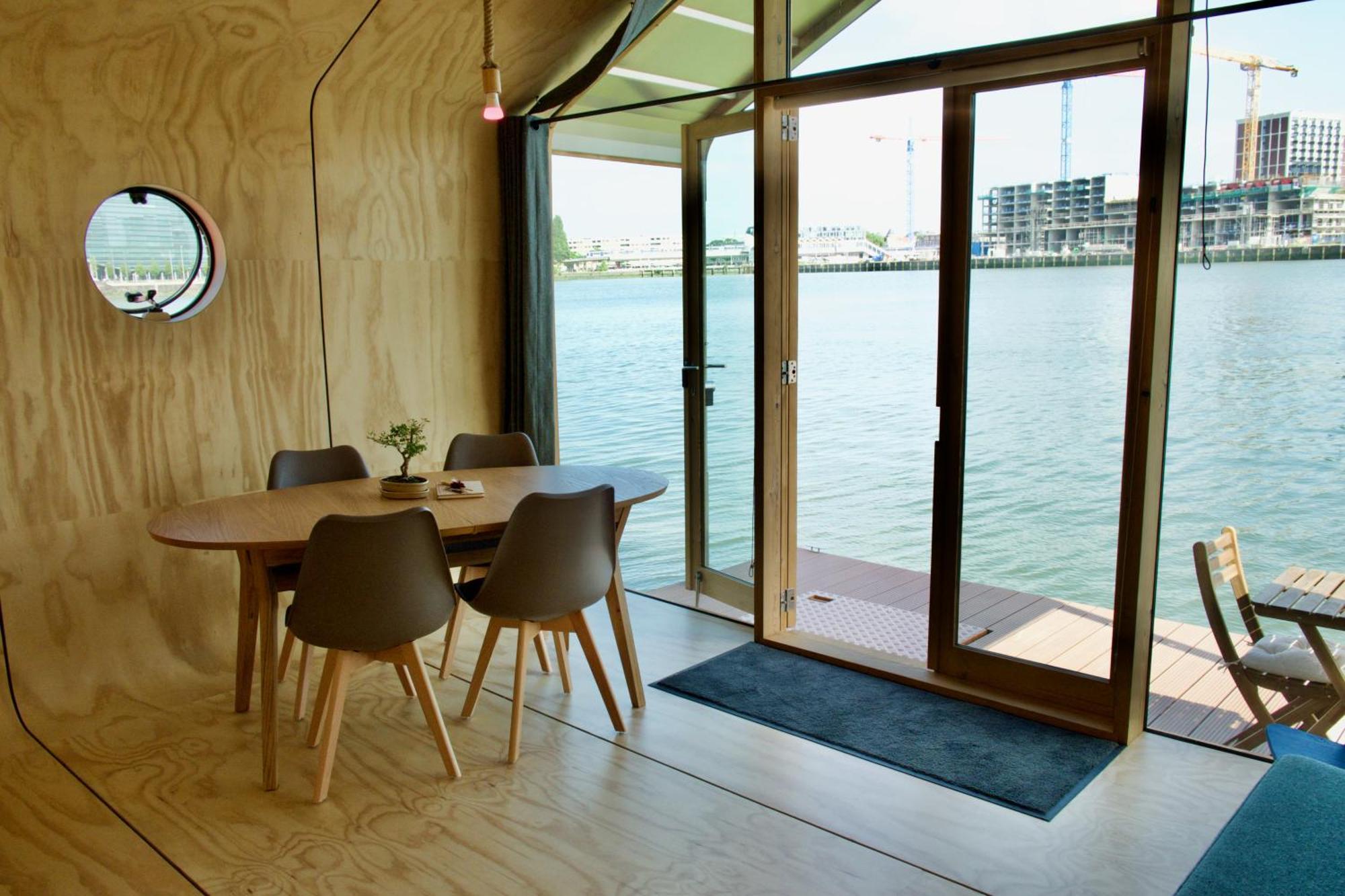 Wikkelboats At Floating Rotterdam Rijnhaven 빌라 외부 사진